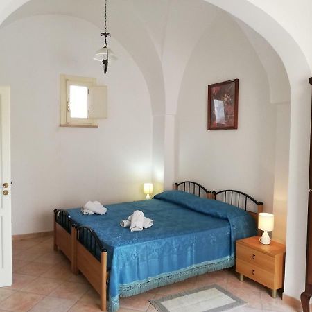 Centro Storico Di Castro Marinaアパートメント エクステリア 写真